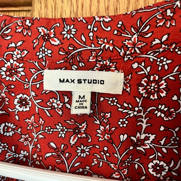 Max Studio beautiful! Red floral maxi dress - Picture 4 of 4